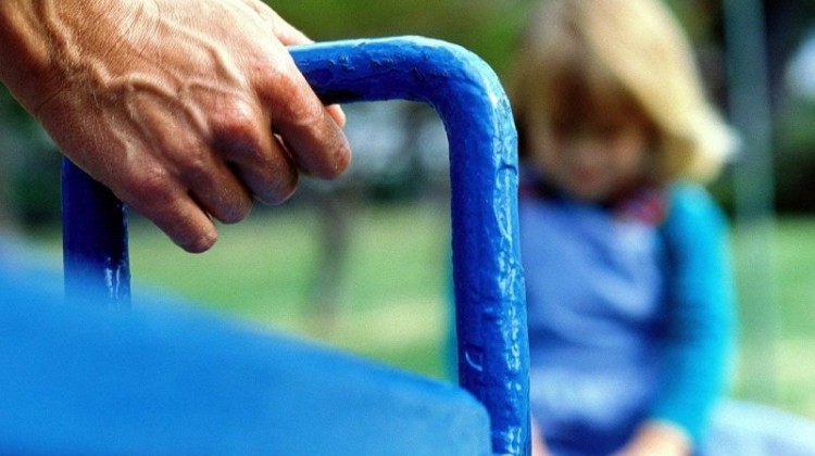 У Запоріжжі затримано чоловіка, який розбещував чотирирічну дитину