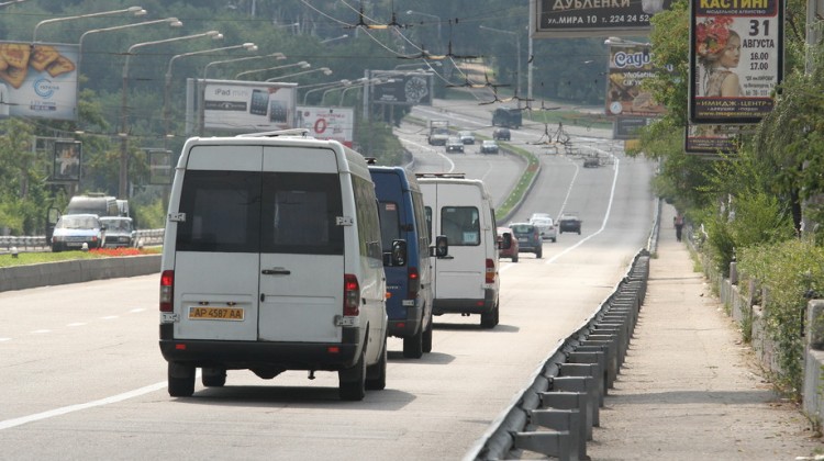 Запорізьких перевізників викликали на розмову щодо маршруток